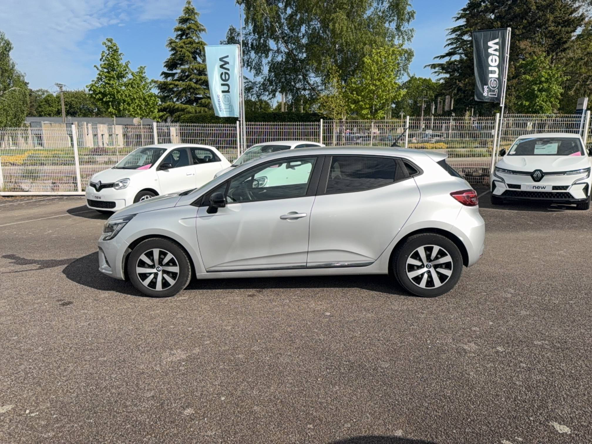 Renault Clio 5 Clio Blue dCi 100 - 21N occasion de 2022 en vente à Ploërmel