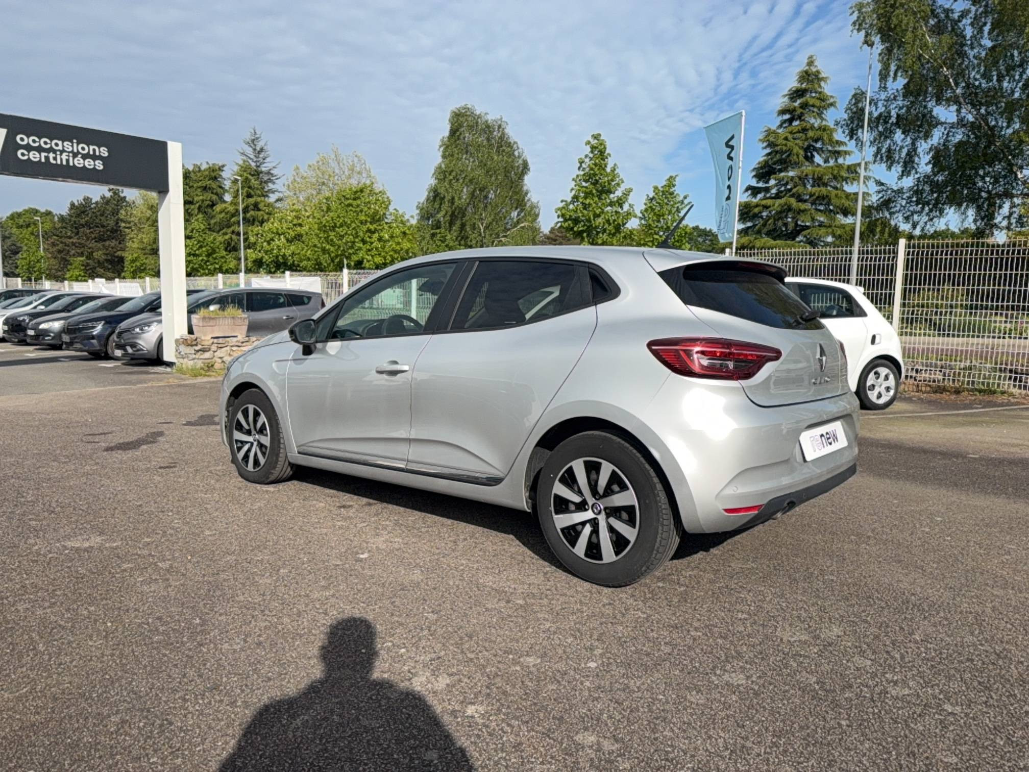 Vente en ligne Renault Clio 5 Clio Blue dCi 100 - 21N au prix de 13 490 €