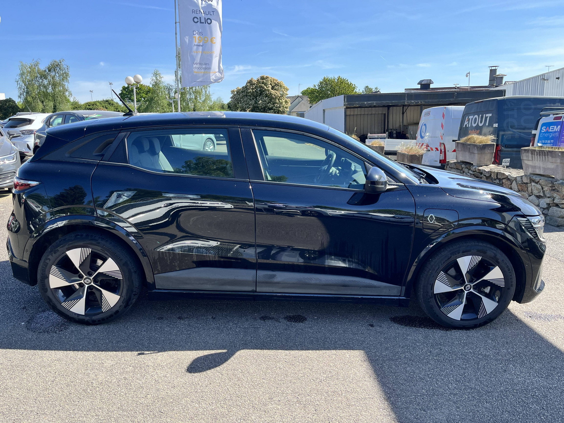 Vente en ligne Renault Megane E-Tech  EV40 130ch standard charge au prix de 18 490 €