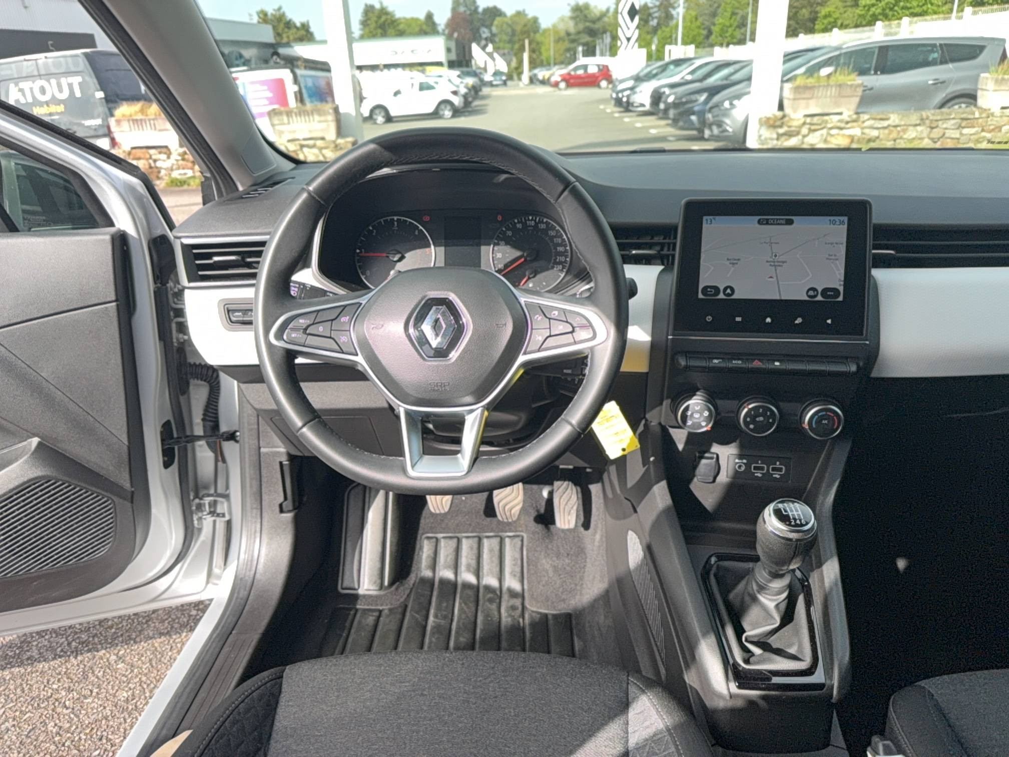 Vente en ligne Renault Clio 5 Clio Blue dCi 100 - 21N au prix de 13 490 €