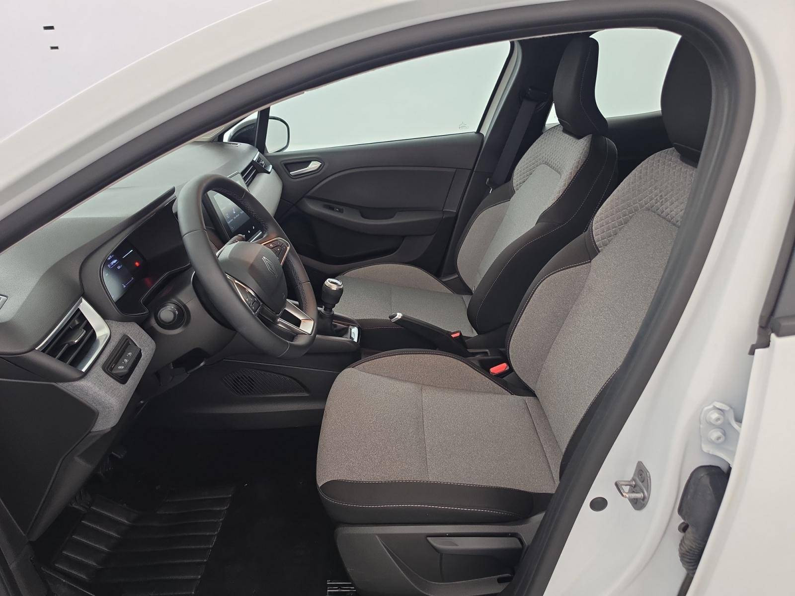 Vente en ligne Renault Clio 5 Clio Blue dCi 100 ch GSR2 au prix de 17 690 €