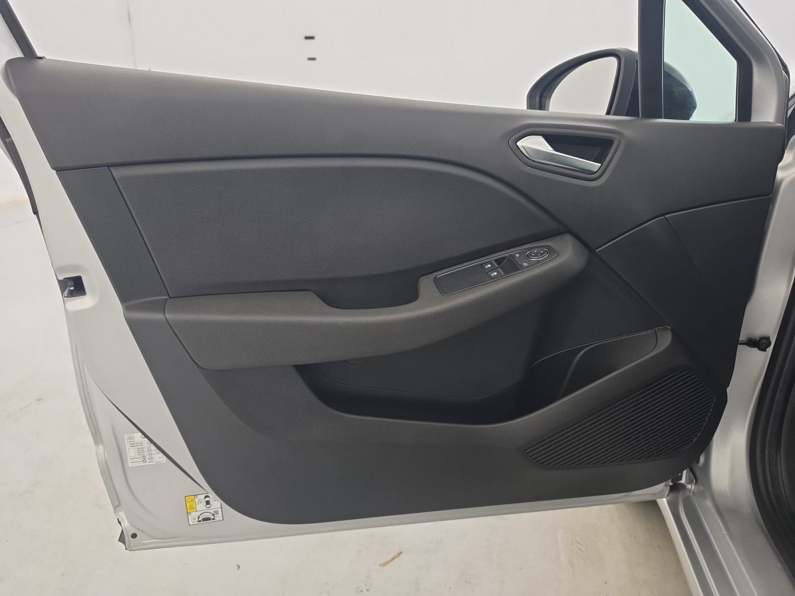 Vente en ligne Renault Clio 5 Clio TCe 90 au prix de 13 990 €