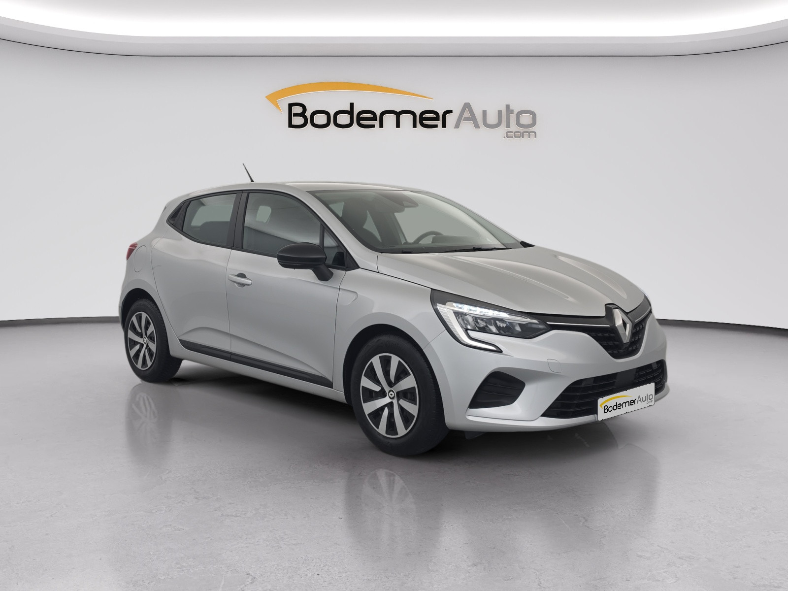 Vente en ligne Renault Clio 5 Clio TCe 90 au prix de 13 990 €