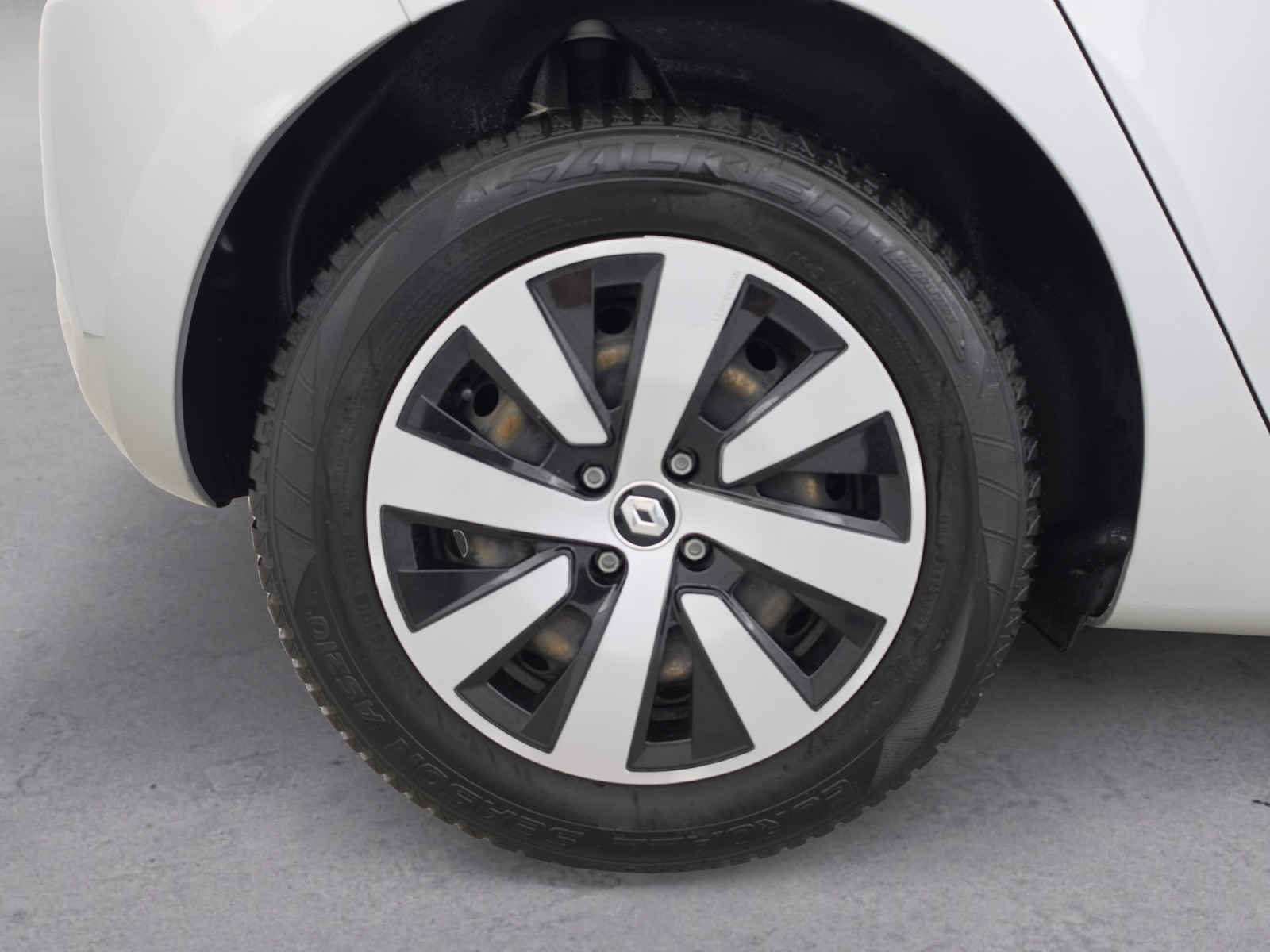 Vente en ligne Renault Clio 5 Clio TCe 90 au prix de 13 990 €