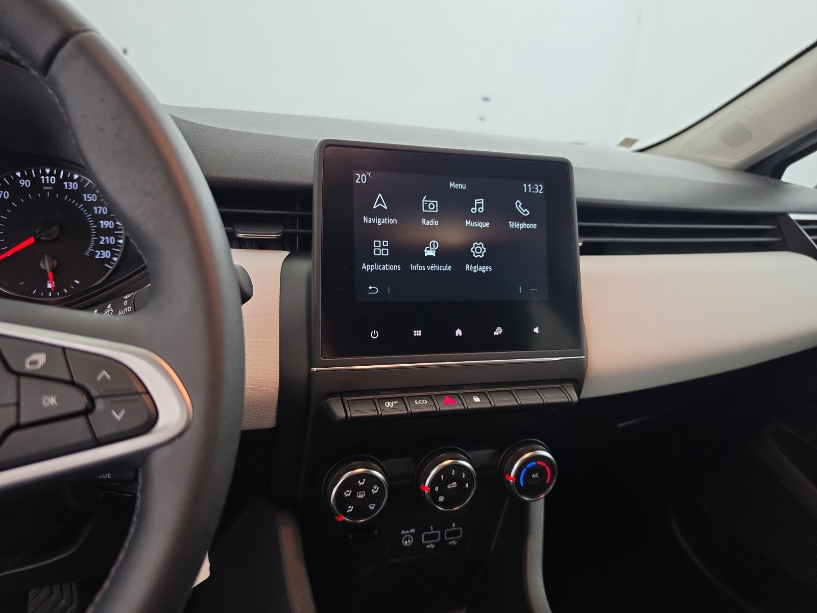 Vente en ligne Renault Clio 5 Clio TCe 100 GPL au prix de 13 790 €