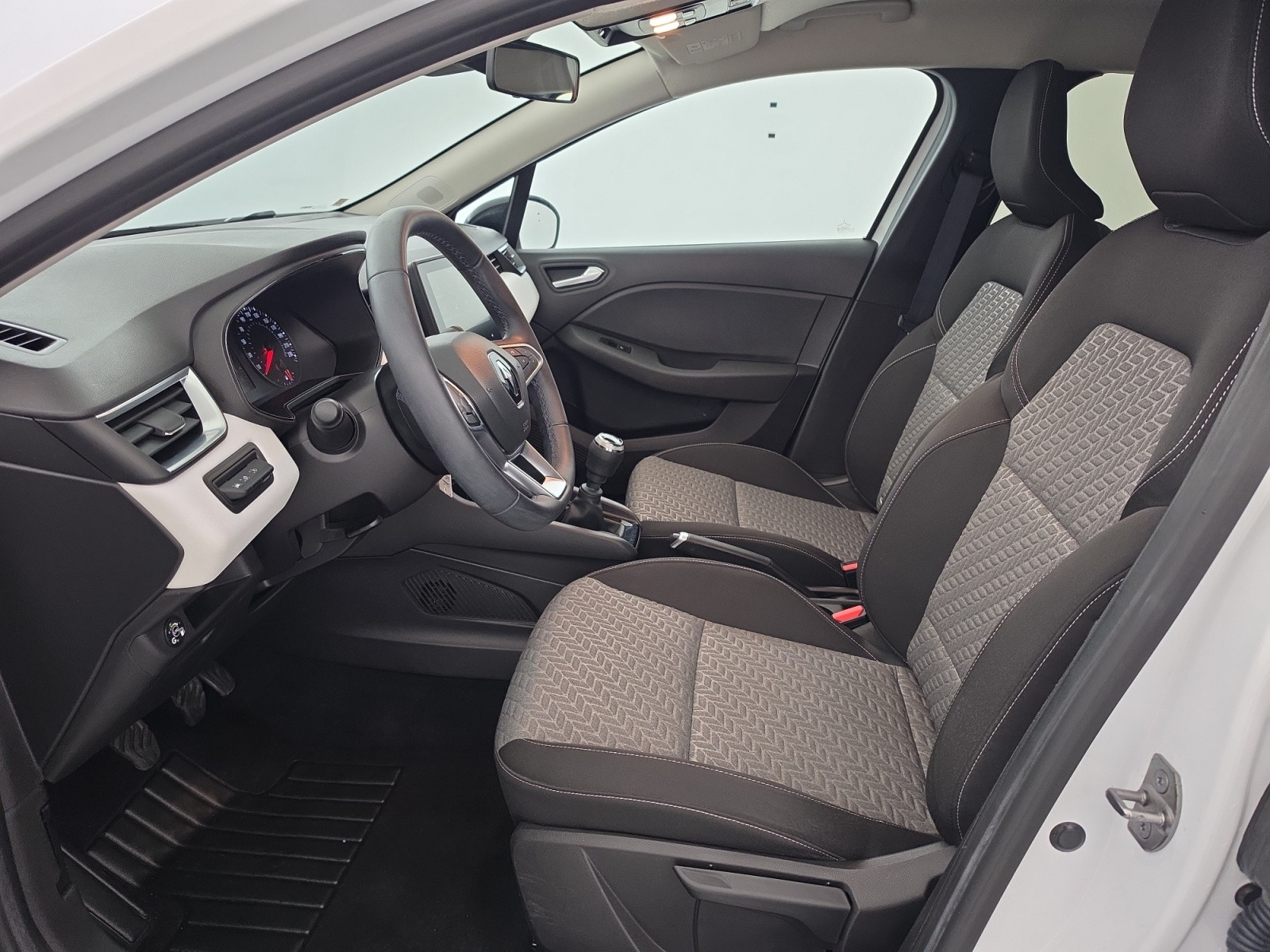 Vente en ligne Renault Clio 5 Clio TCe 100 GPL au prix de 13 790 €