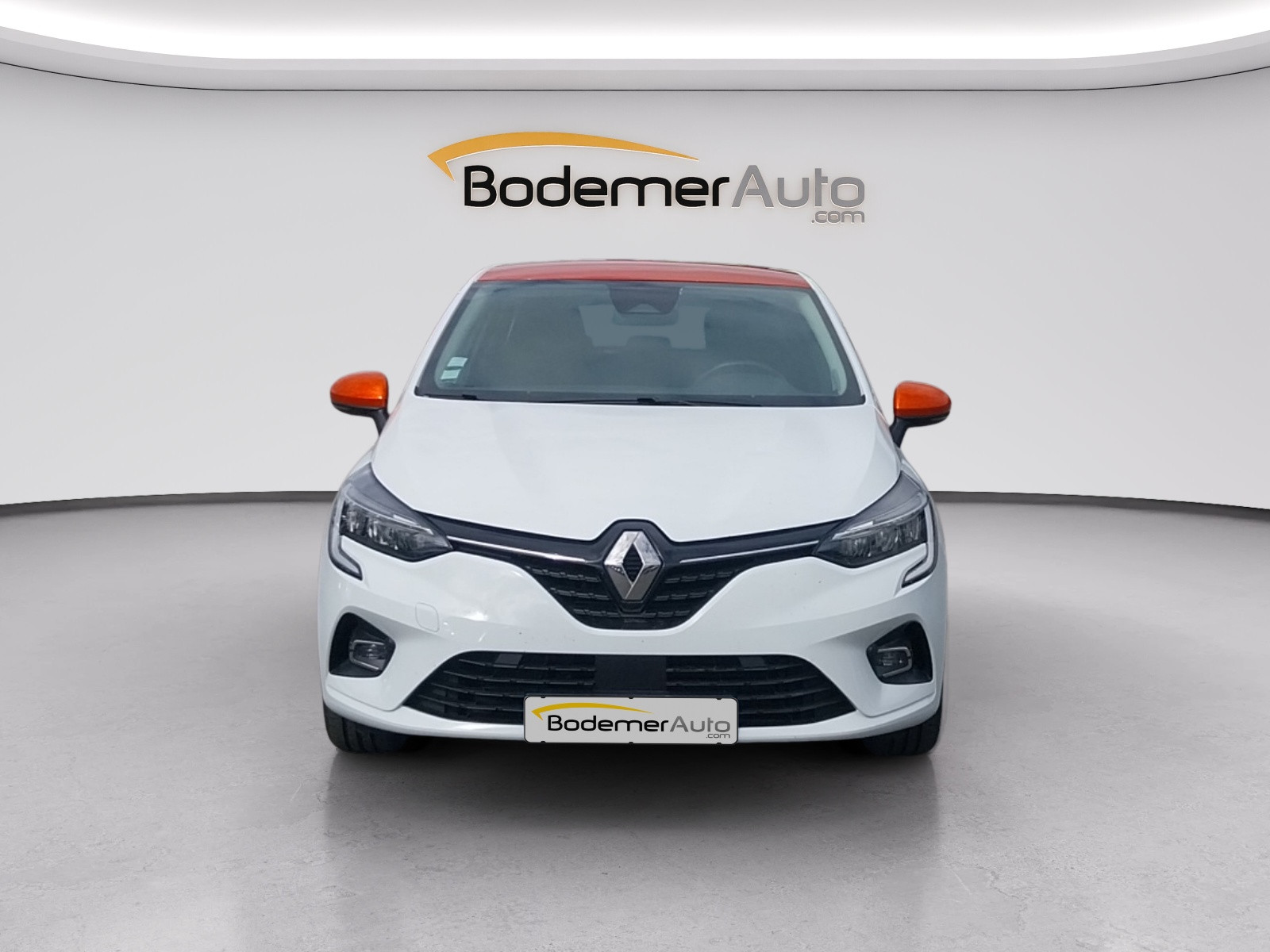 Vente en ligne Renault Clio 5 Clio E-Tech 140 - 21 au prix de 13 490 €