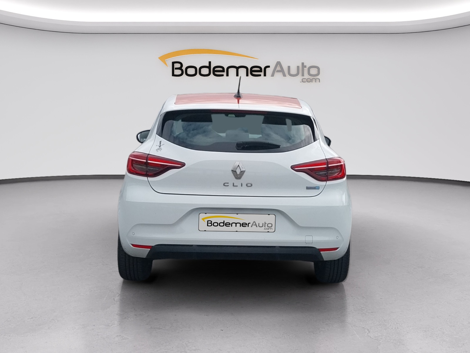Vente en ligne Renault Clio 5 Clio E-Tech 140 - 21 au prix de 13 490 €