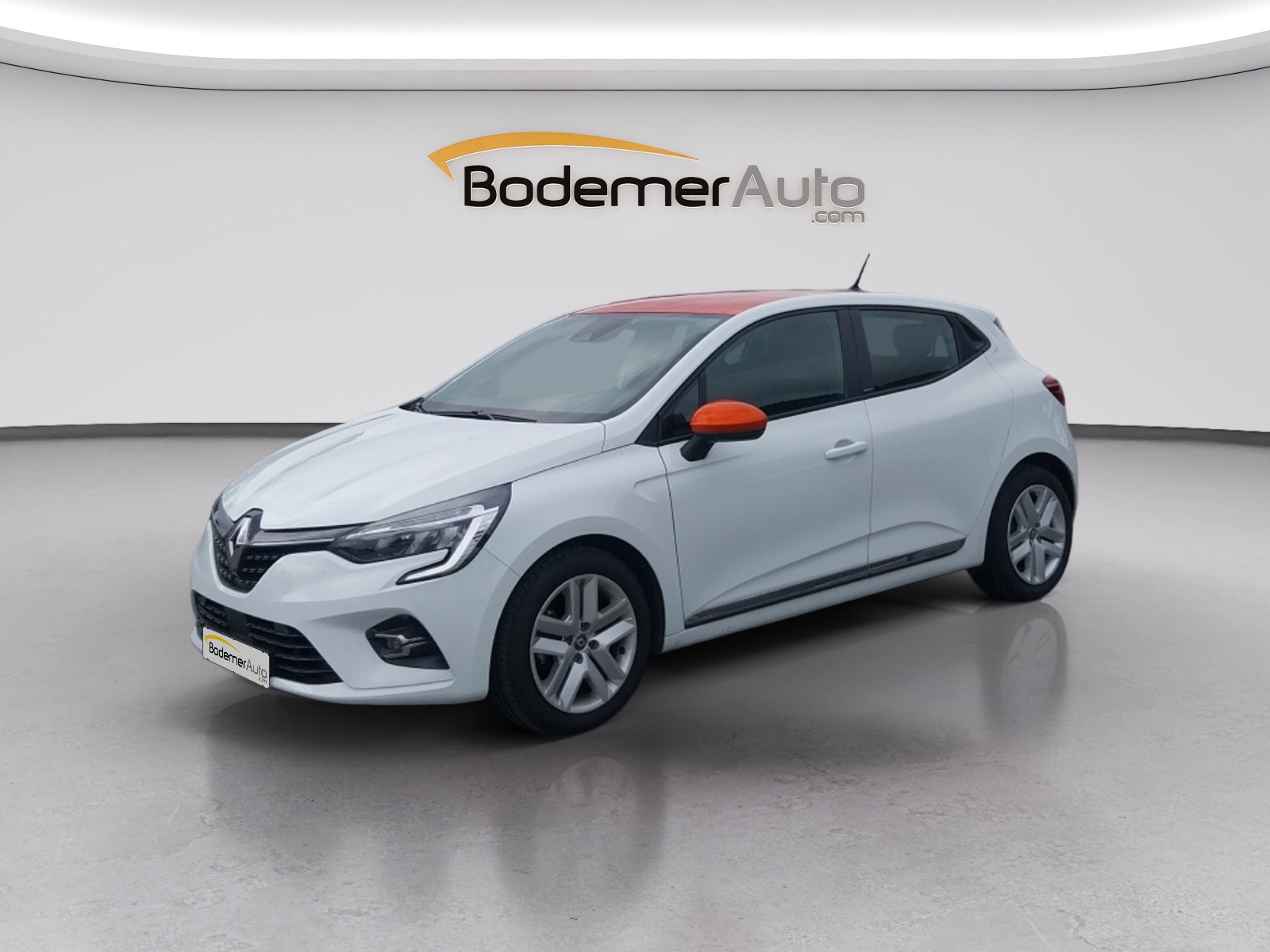 Renault Clio 5 Clio E-Tech 140 - 21 occasion de 2021 en vente à Pontivy