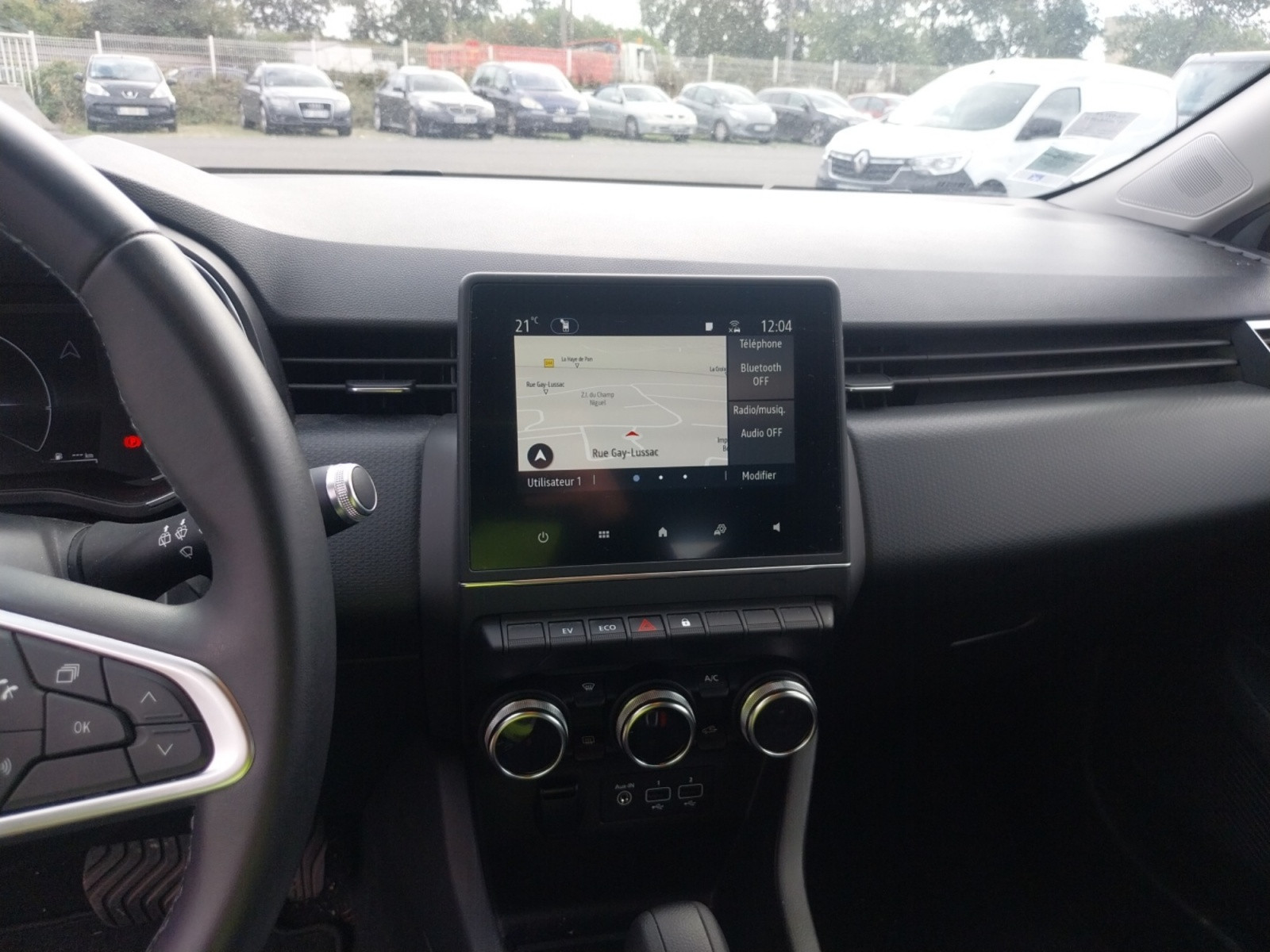 Vente en ligne Renault Clio 5 Clio E-Tech 140 - 21 au prix de 13 490 €