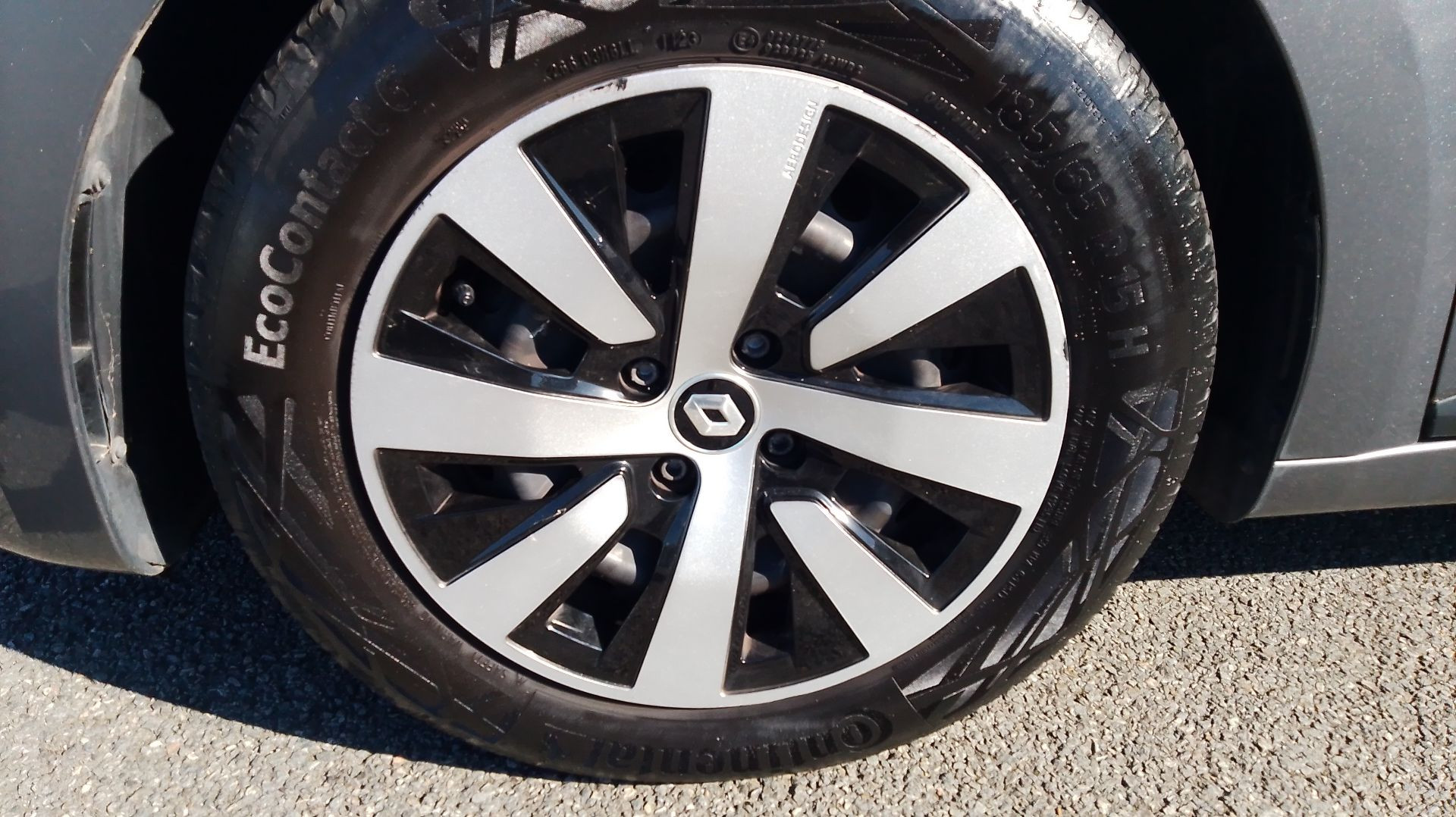 Vente en ligne Renault Clio 5 Clio TCe 90 au prix de 14 490 €