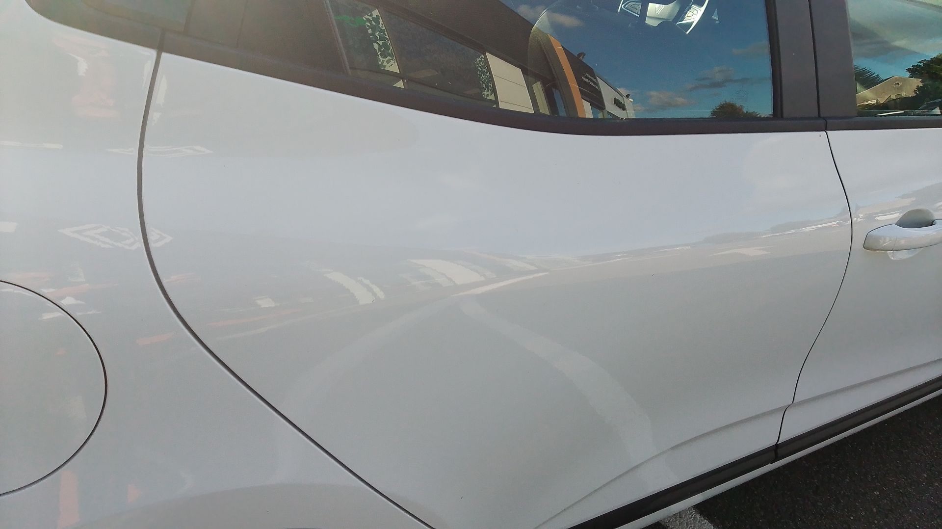 Vente en ligne Renault Clio 5 Clio E-Tech full hybrid 145 ch GSR2 au prix de 18 490 €