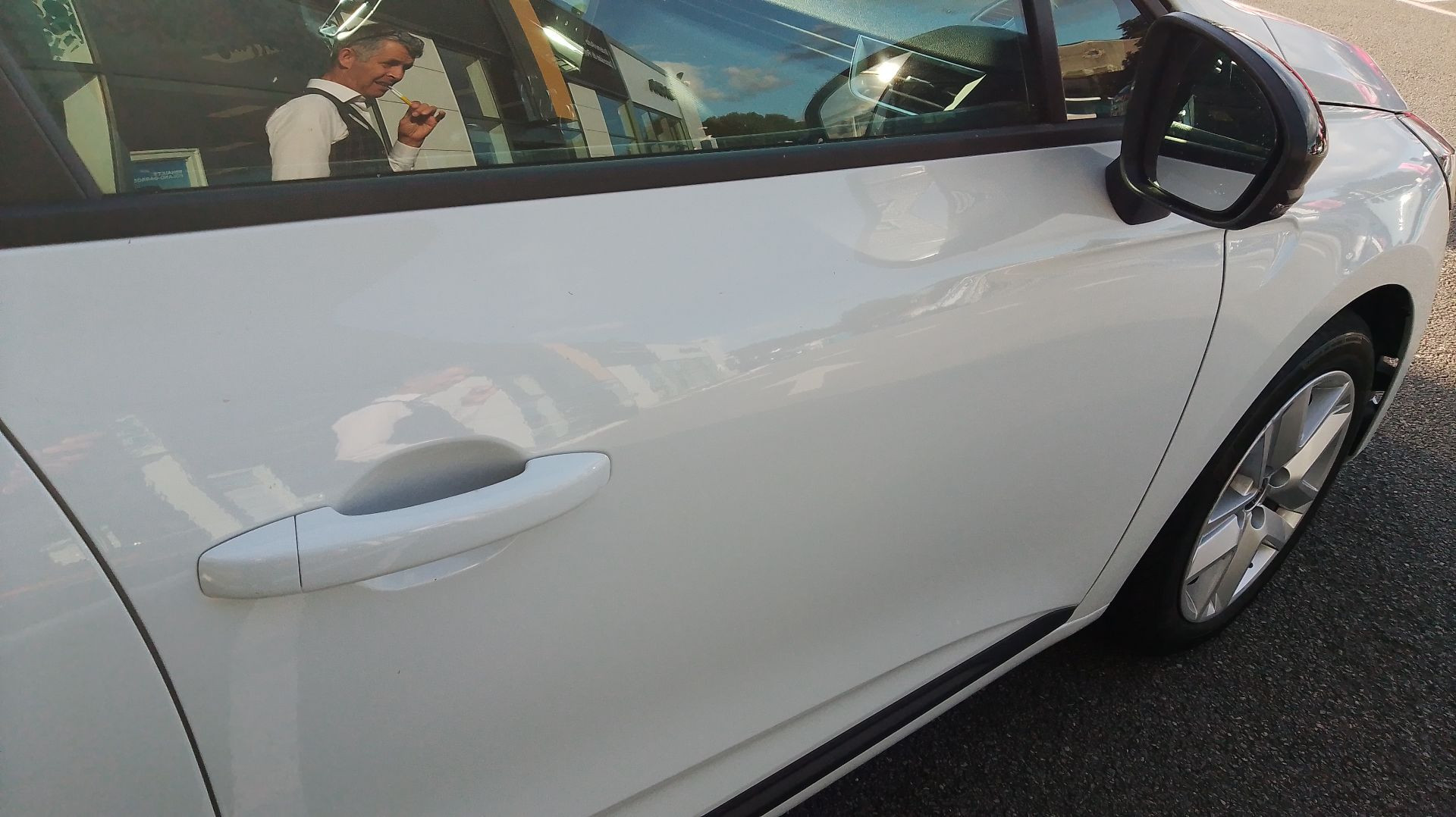 Vente en ligne Renault Clio 5 Clio E-Tech full hybrid 145 ch GSR2 au prix de 18 490 €