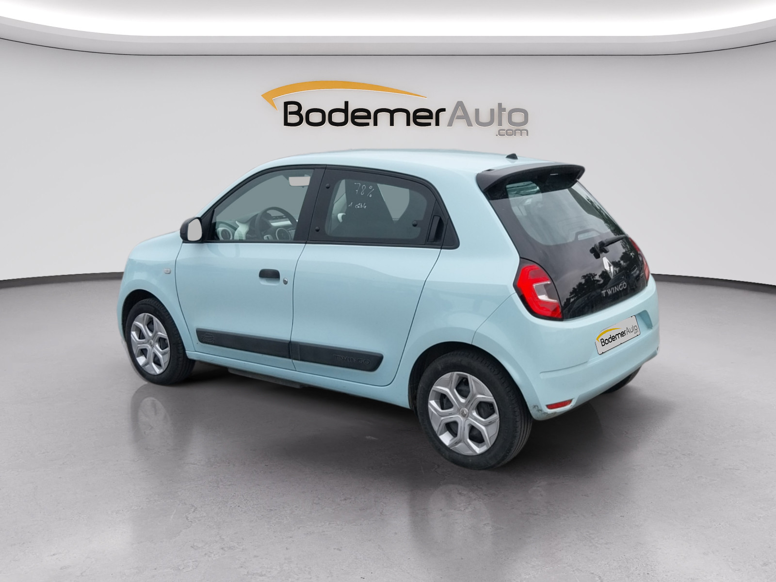 Vente en ligne Renault Twingo Electrique Twingo III E-Tech au prix de 12 990 €