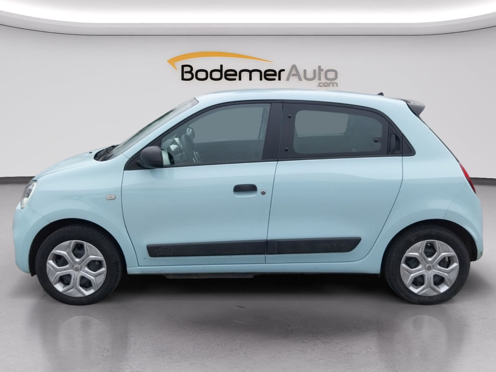 Vente en ligne Renault Twingo Electrique Twingo III E-Tech au prix de 12 990 €