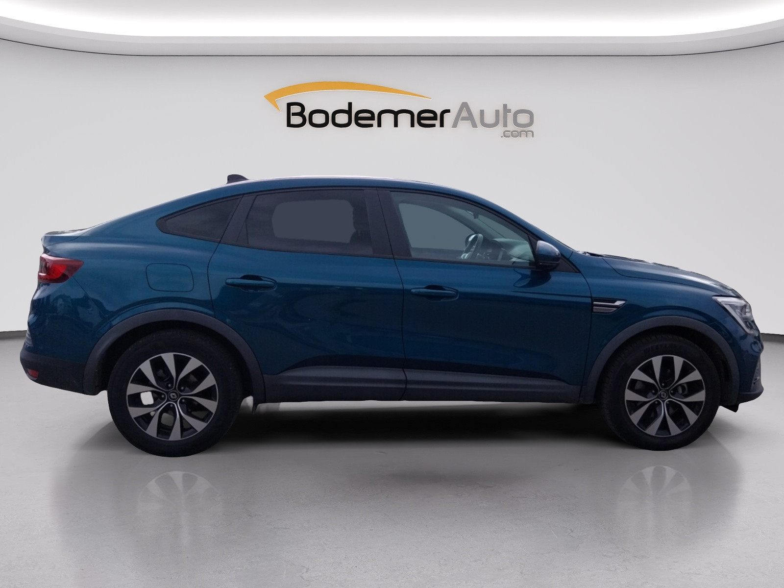 Vente en ligne Renault Arkana  E-Tech full hybrid 145 GSR2 au prix de 18 990 €