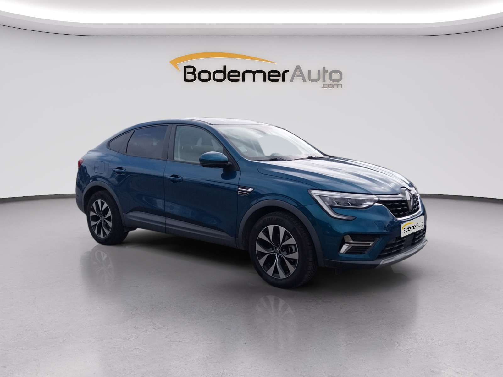 Vente en ligne Renault Arkana  E-Tech full hybrid 145 GSR2 au prix de 18 990 €