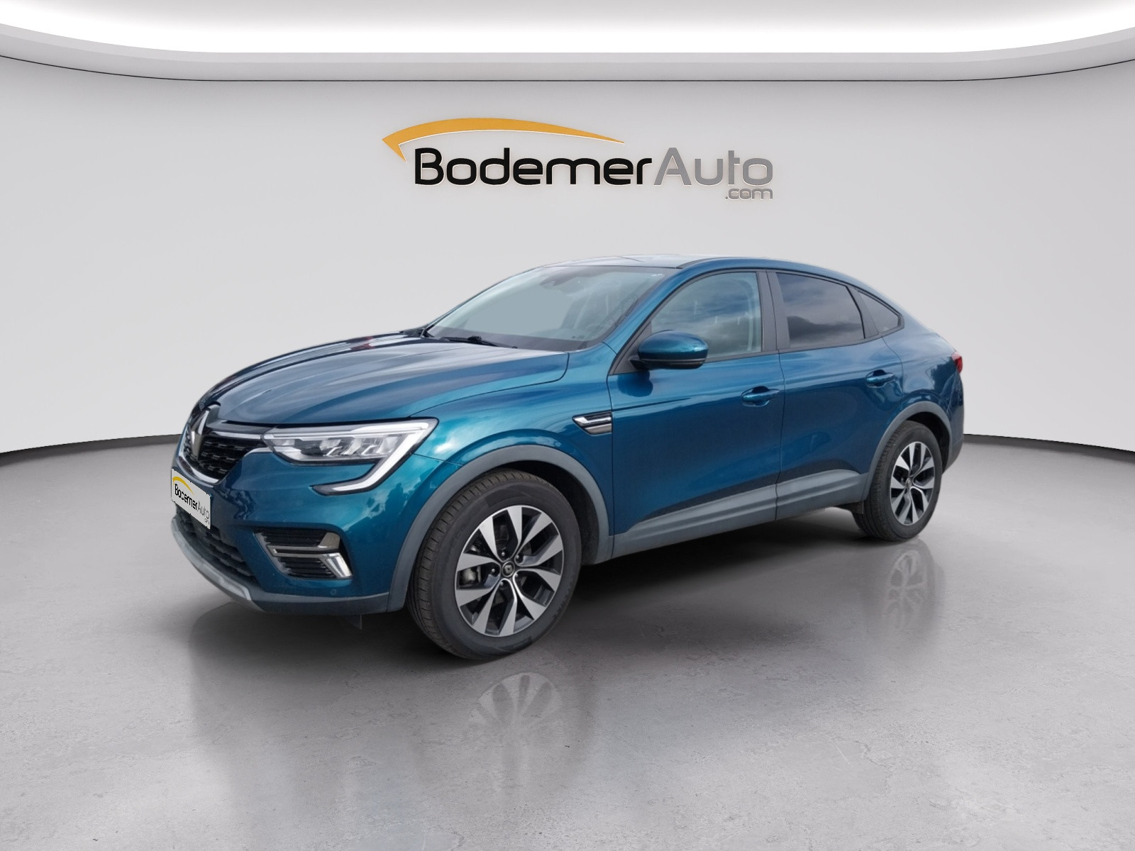 Renault Arkana  E-Tech hybride 145 - 22 occasion de 2023 en vente à Pontivy
