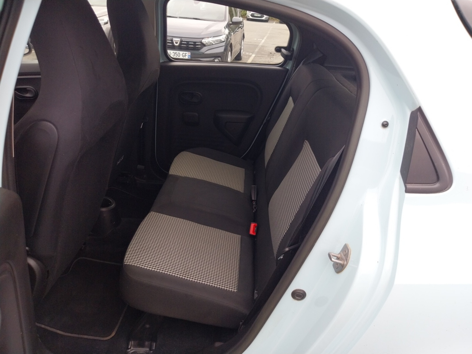 Vente en ligne Renault Twingo Electrique Twingo III E-Tech au prix de 12 990 €