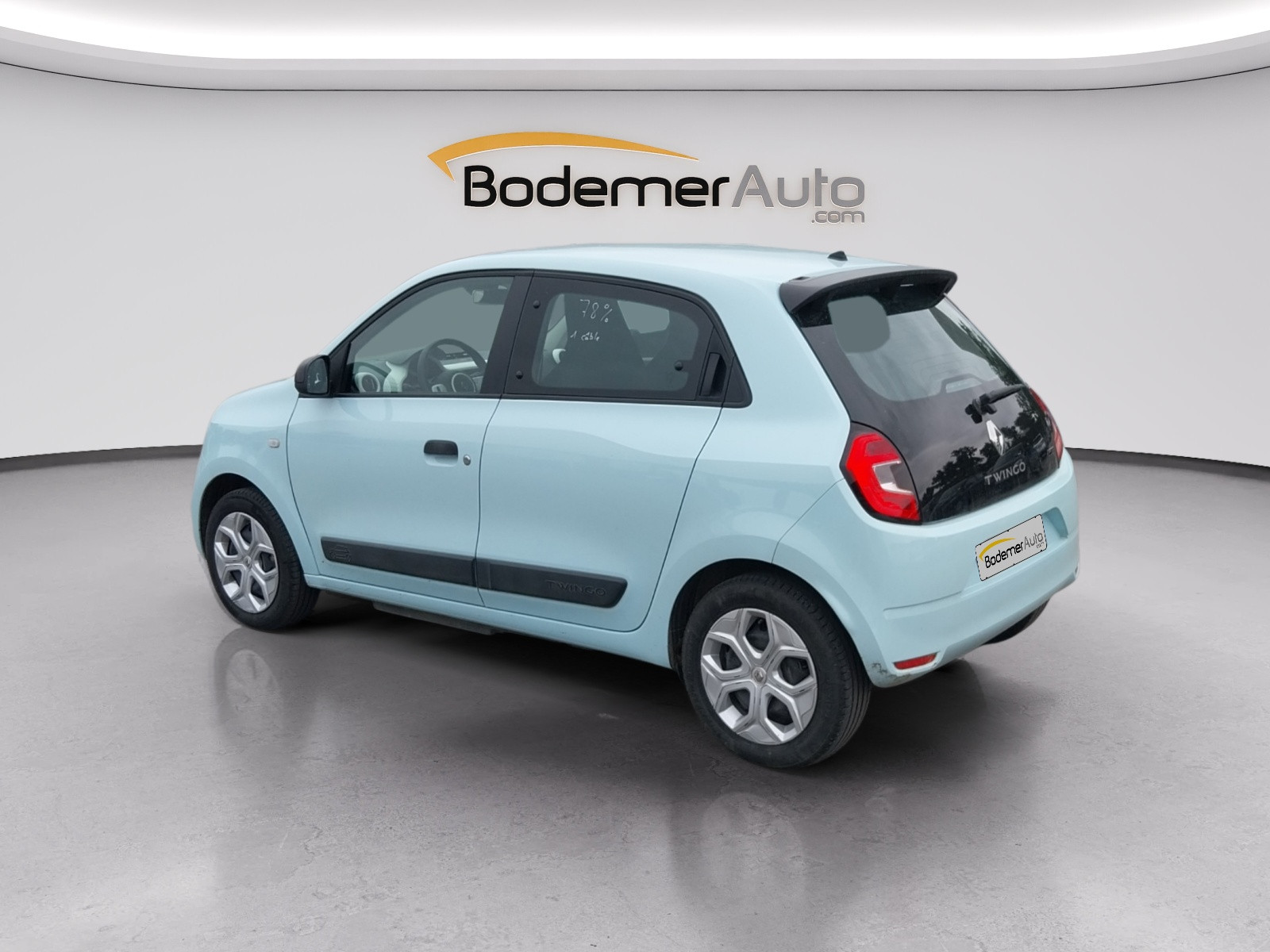 Vente en ligne Renault Twingo Electrique Twingo III E-Tech au prix de 12 990 €