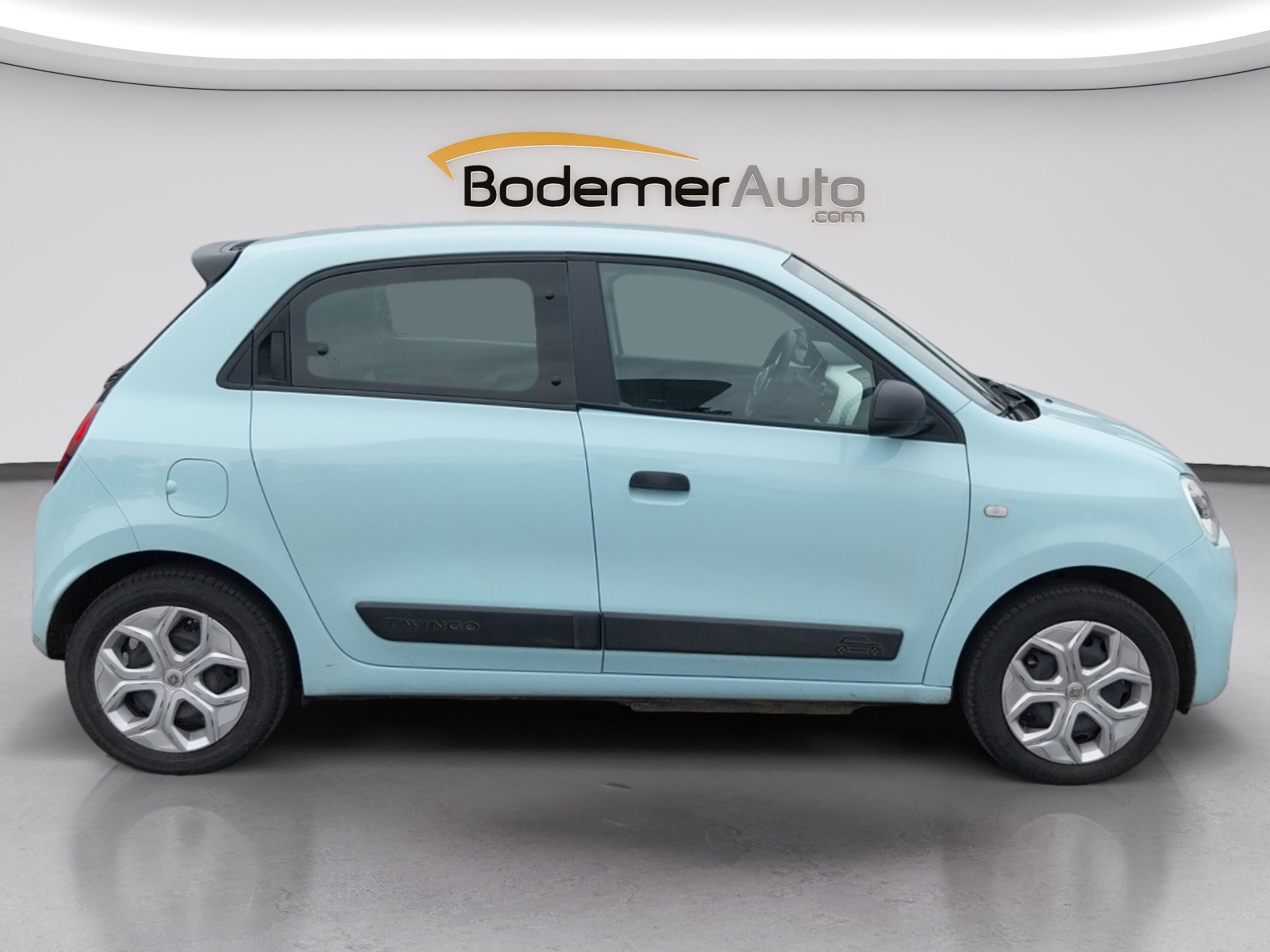 Vente en ligne Renault Twingo Electrique Twingo III E-Tech au prix de 12 990 €