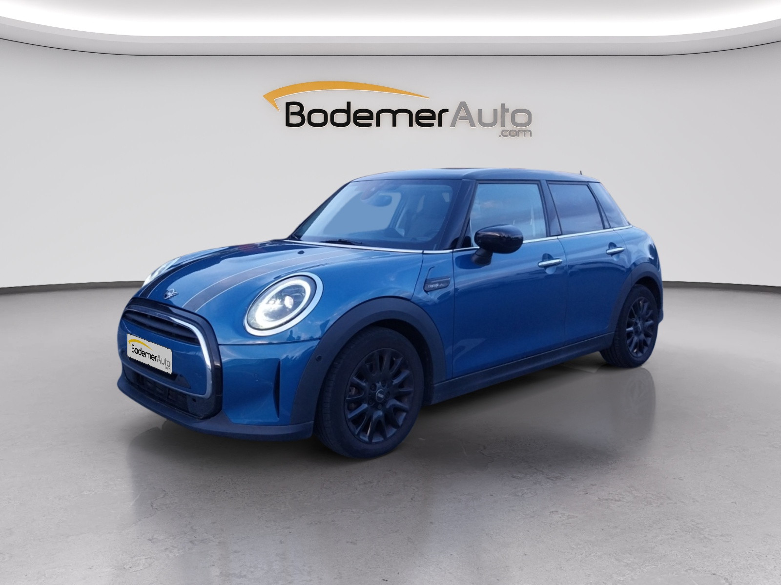 Mini Hatch Hatch 5 Portes Cooper 136 ch DKG7 occasion de 2021 en vente à Pontivy