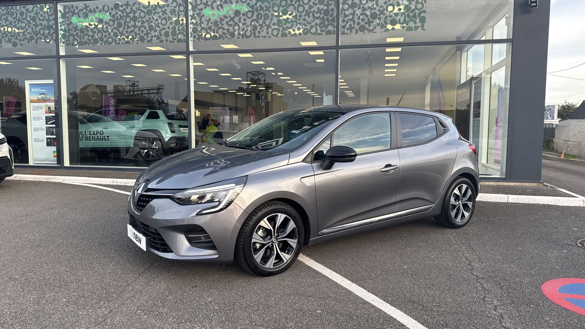 Renault Clio 5 Clio E-Tech hybride 145 occasion de 2023 en vente à Pontivy