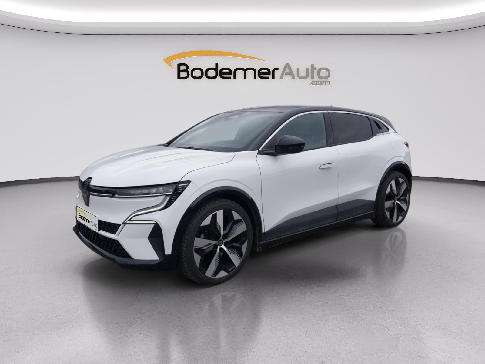 Renault Megane E-Tech  EV60 220 ch super charge occasion de 2022 en vente à Pontivy