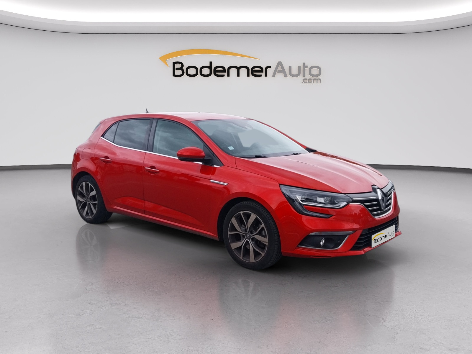 Vente en ligne Renault Megane 4 Mégane IV Berline dCi 130 Energy au prix de 13 990 €