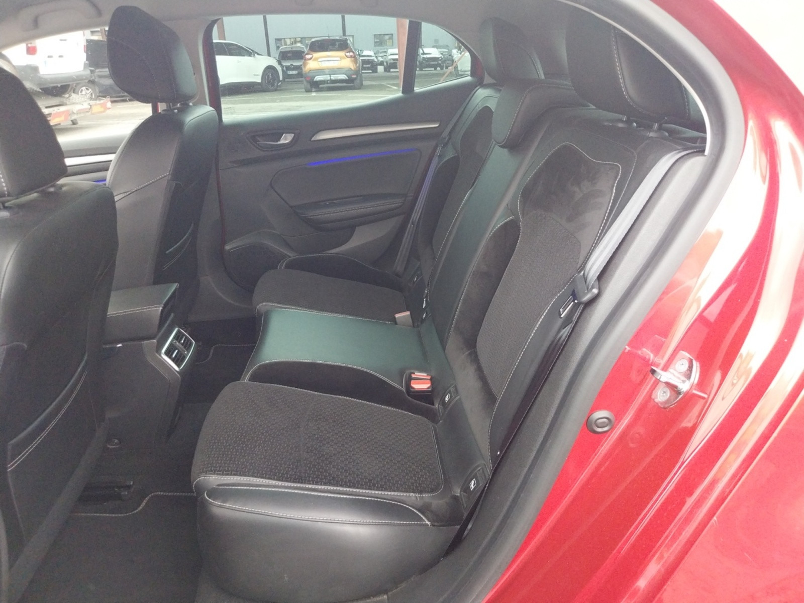 Vente en ligne Renault Megane 4 Mégane IV Berline dCi 130 Energy au prix de 13 990 €