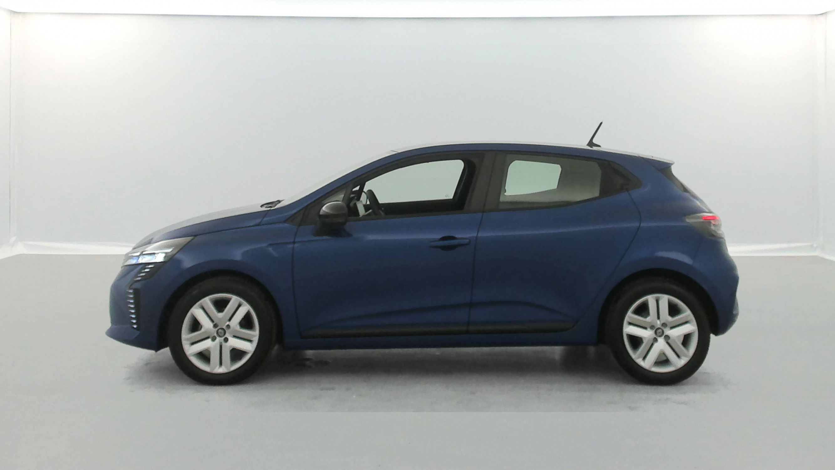 Renault Clio 5 Clio TCe 90 ch GSR2 occasion de 2025 en vente à Pontivy