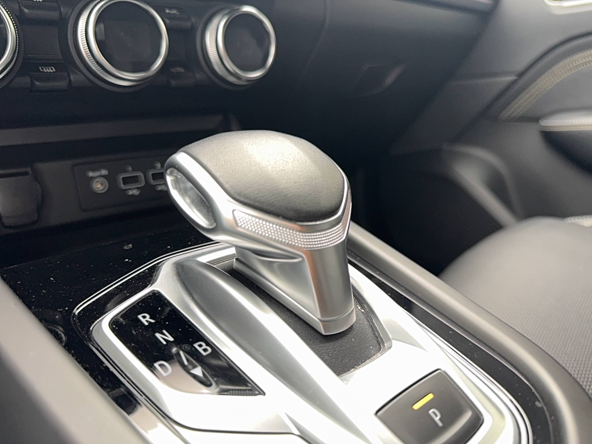 Vente en ligne Renault Arkana  E-Tech hybride 145 - 22 au prix de 21 990 €