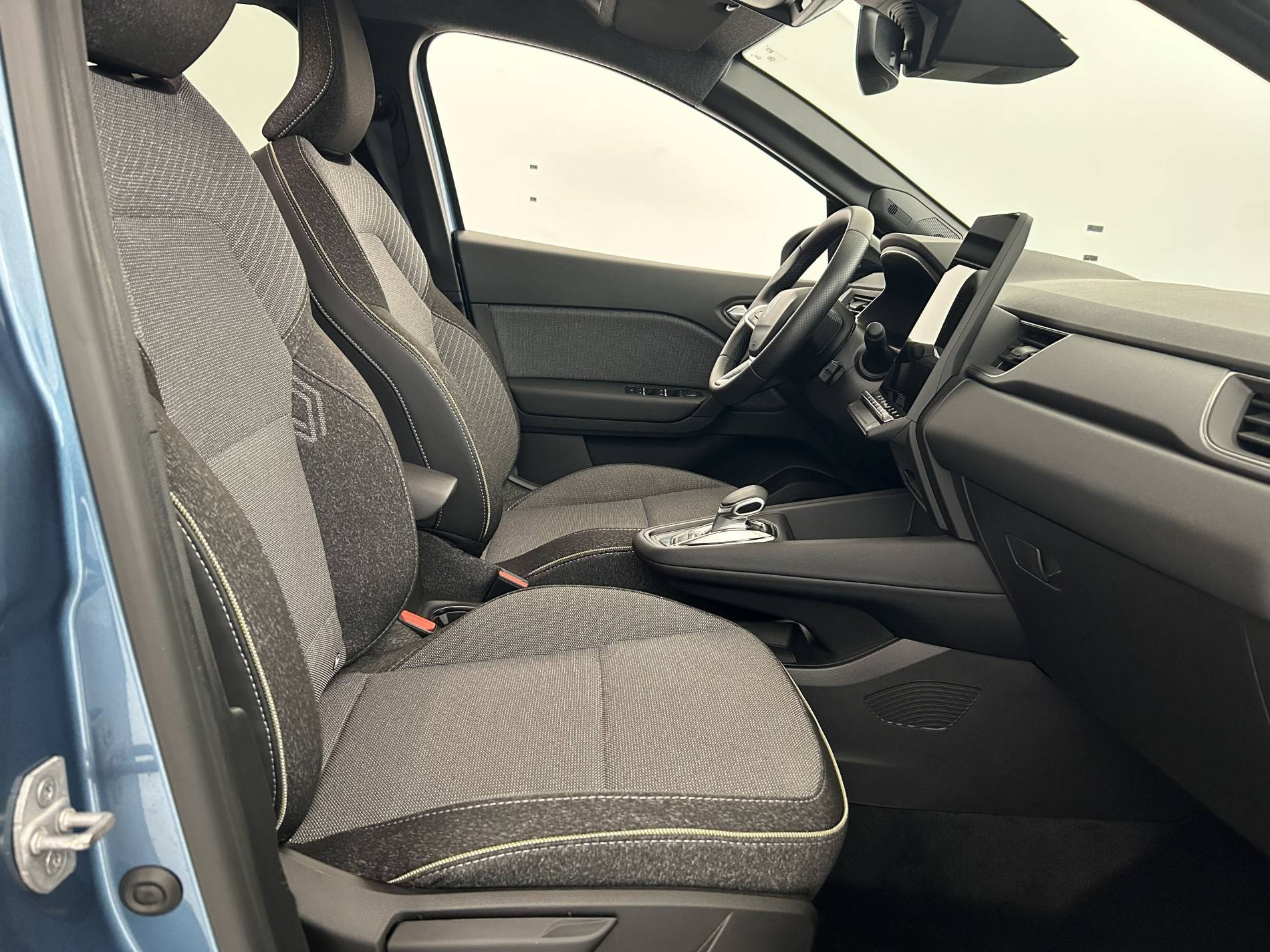 Vente en ligne Renault Symbioz  E-Tech full hybrid 145 au prix de 25 990 €