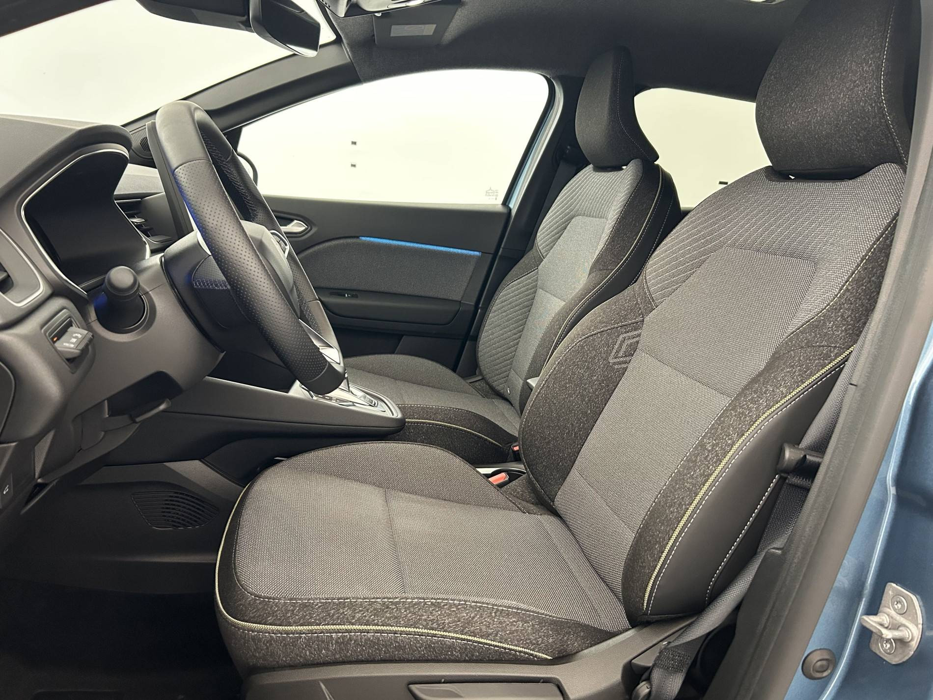 Vente en ligne Renault Symbioz  E-Tech full hybrid 145 au prix de 25 990 €