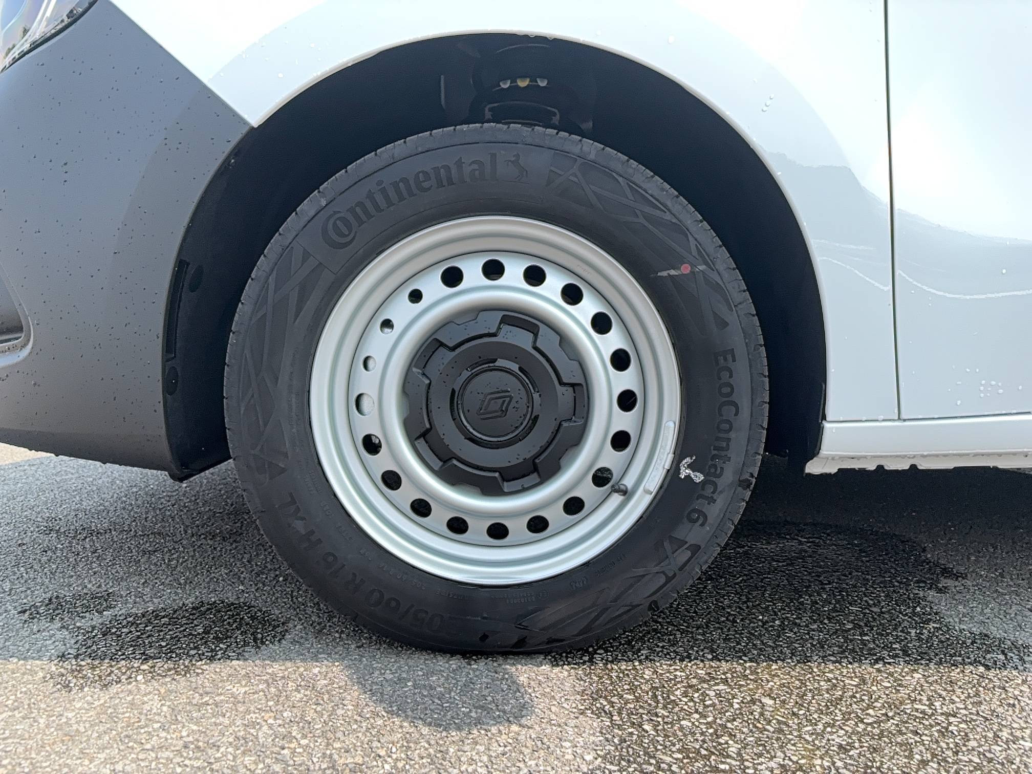 Vente en ligne Renault Kangoo Van E-Tech  FG TOLE L1 AC11 GSR2 au prix de 28 500 €