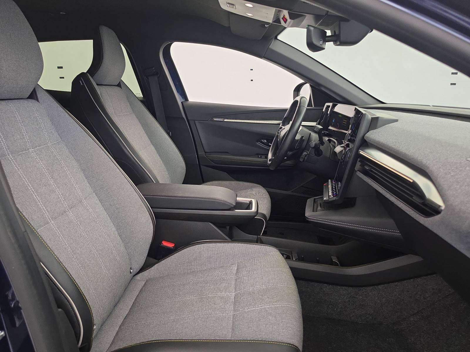 Vente en ligne Renault Megane E-Tech  EV60 220 ch super charge au prix de 23 990 €
