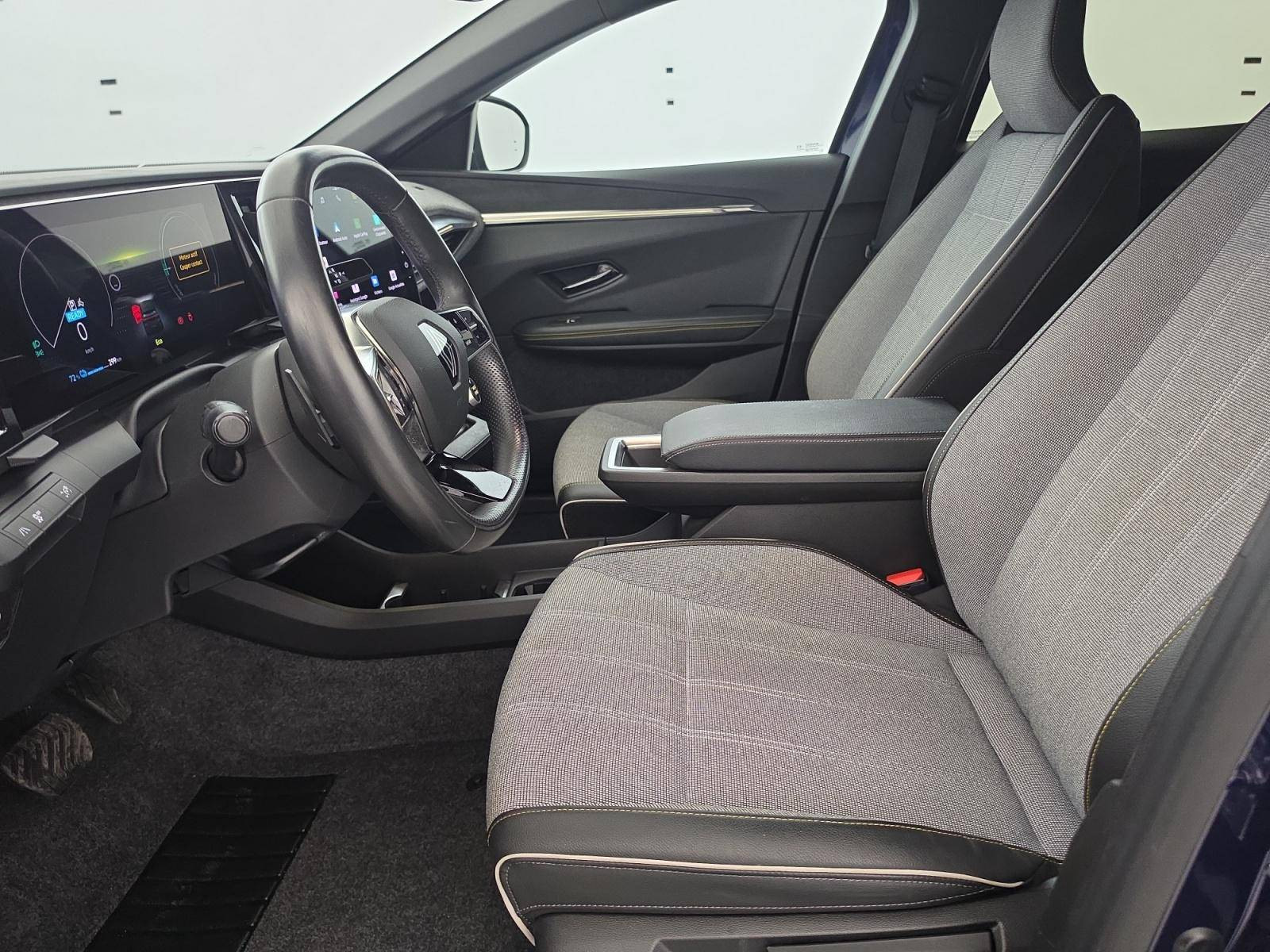 Vente en ligne Renault Megane E-Tech  EV60 220 ch super charge au prix de 23 990 €