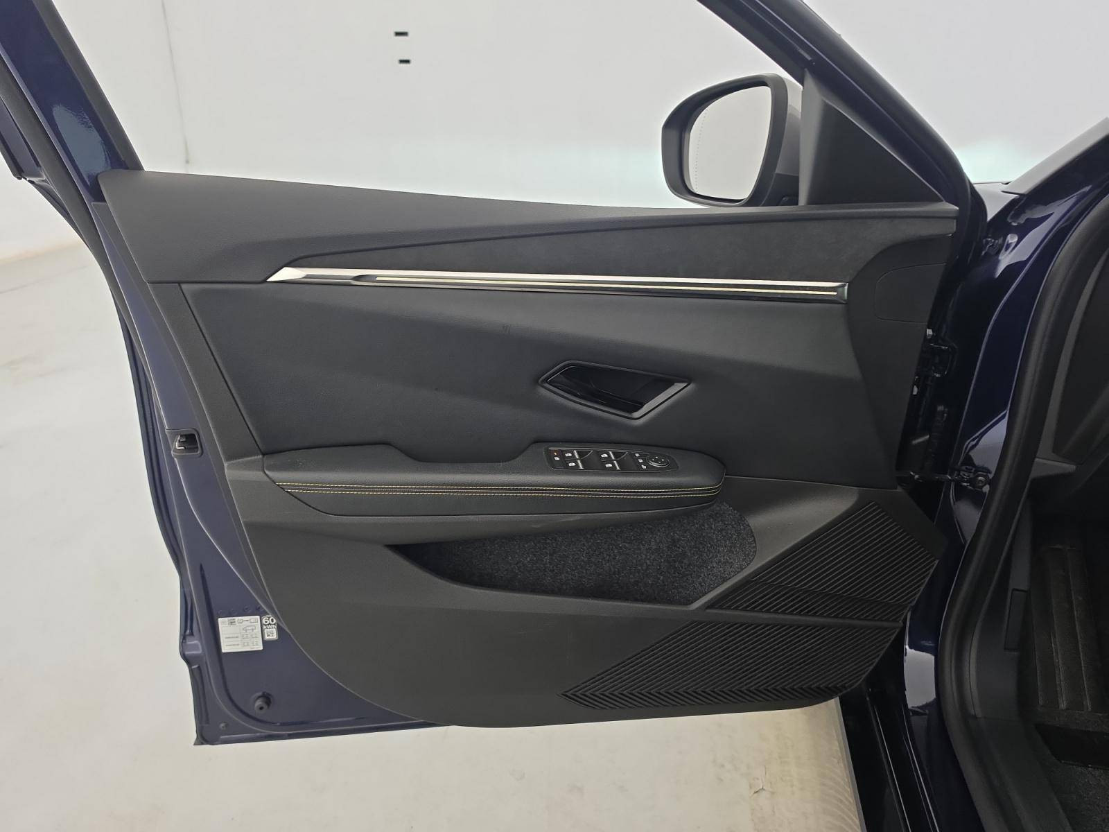 Vente en ligne Renault Megane E-Tech  EV60 220 ch super charge au prix de 23 990 €