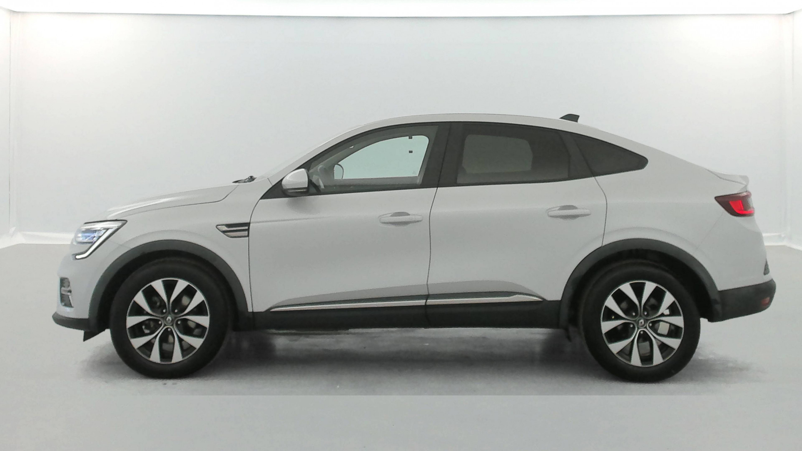Renault Arkana  E-Tech 145 occasion de 2021 en vente à Pontivy