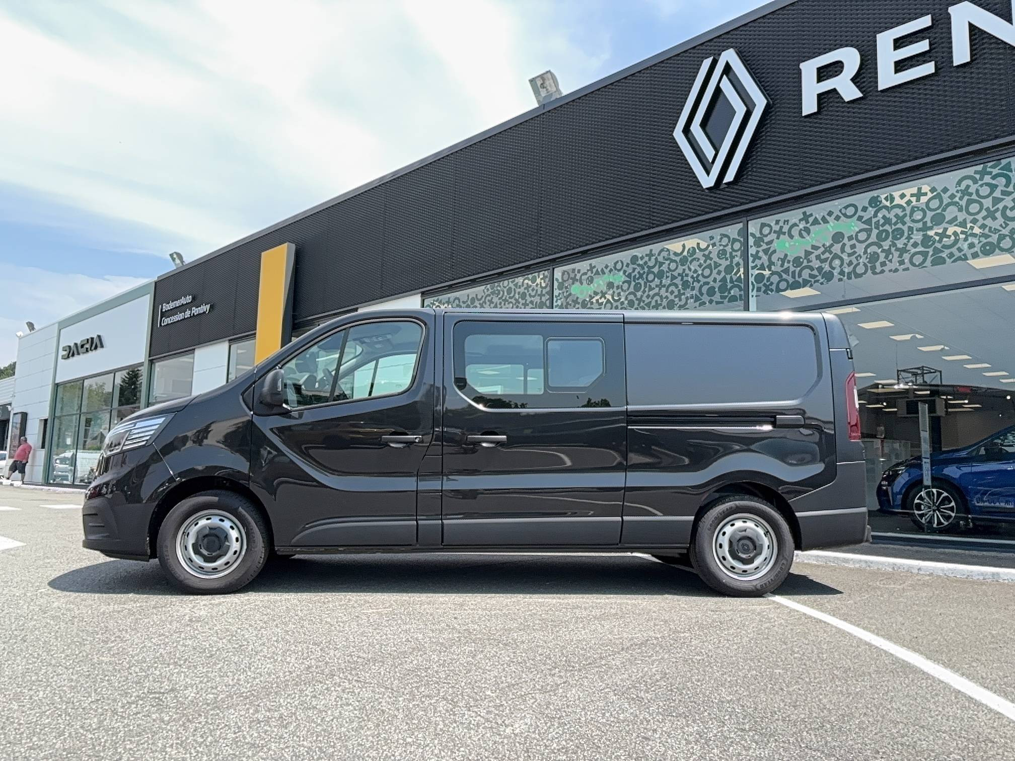 Renault Trafic Cabine Approfondie TRAFIC CA BLUE DCI 170 L2H1 3T AUTO occasion de 2026 en vente à Pontivy