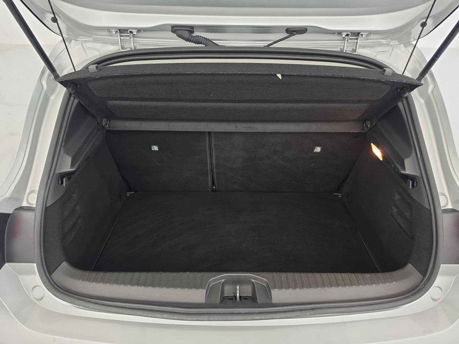 Vente en ligne Renault Clio 5 Clio TCe 90 au prix de 14 490 €