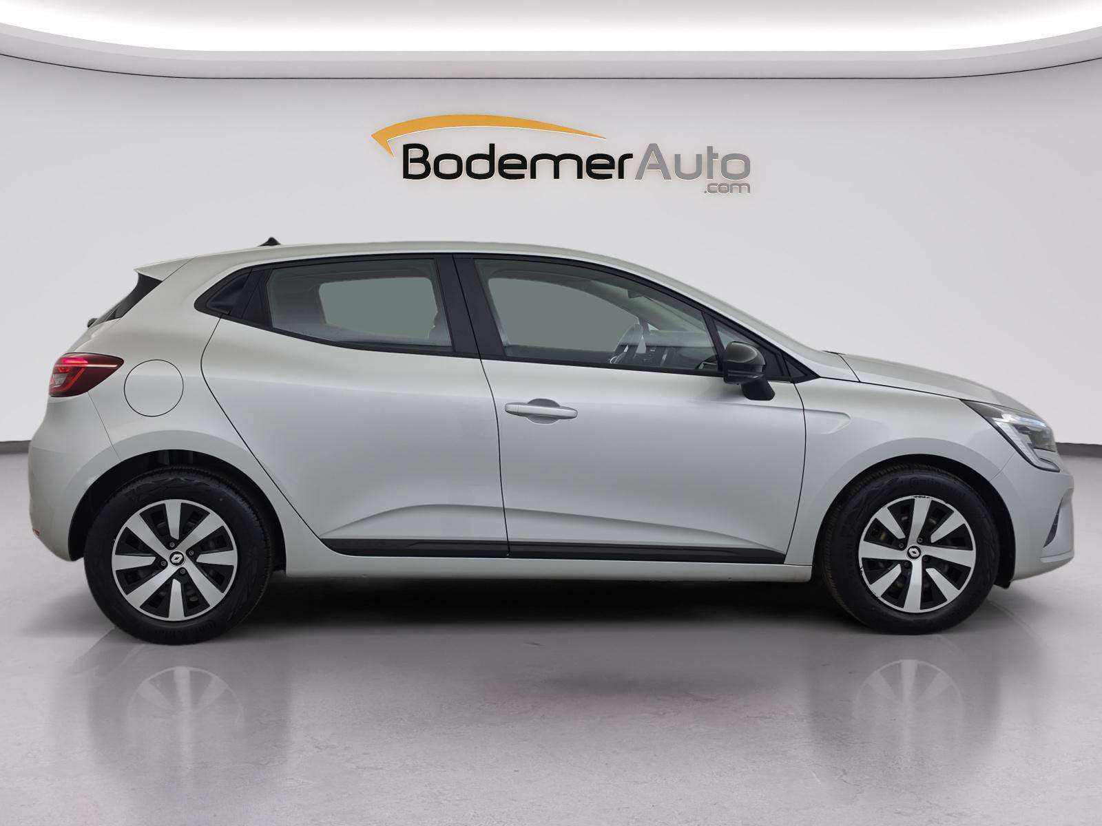 Vente en ligne Renault Clio 5 Clio TCe 90 au prix de 14 290 €