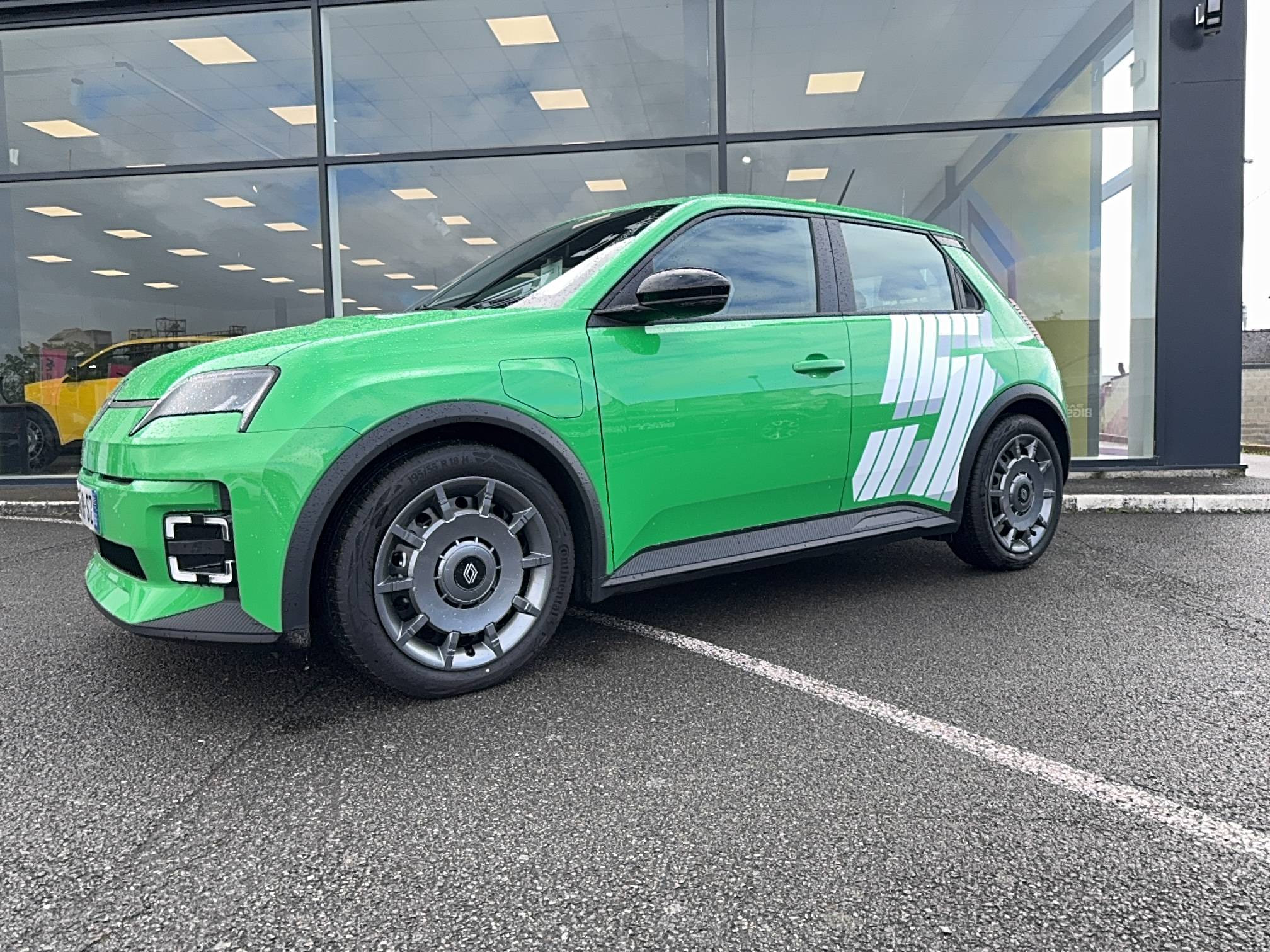 Renault R5 E-Tech  120 ch autonomie urbaine occasion de 2025 en vente à Pontivy