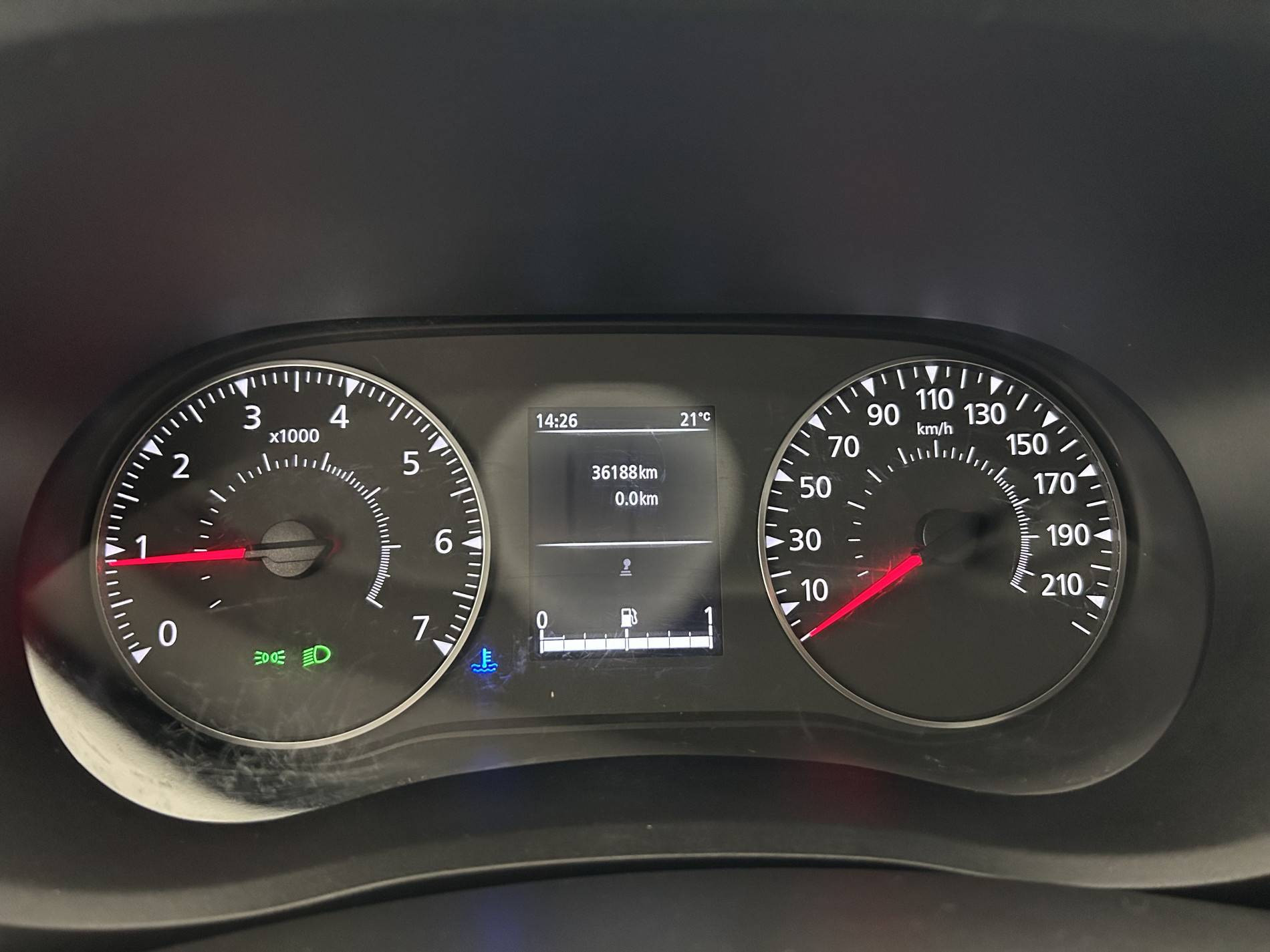Vente en ligne Renault Master Fourgon MASTER CA TRAC F3500 L2H2 BLUE DCI 135 au prix de 24 990 €