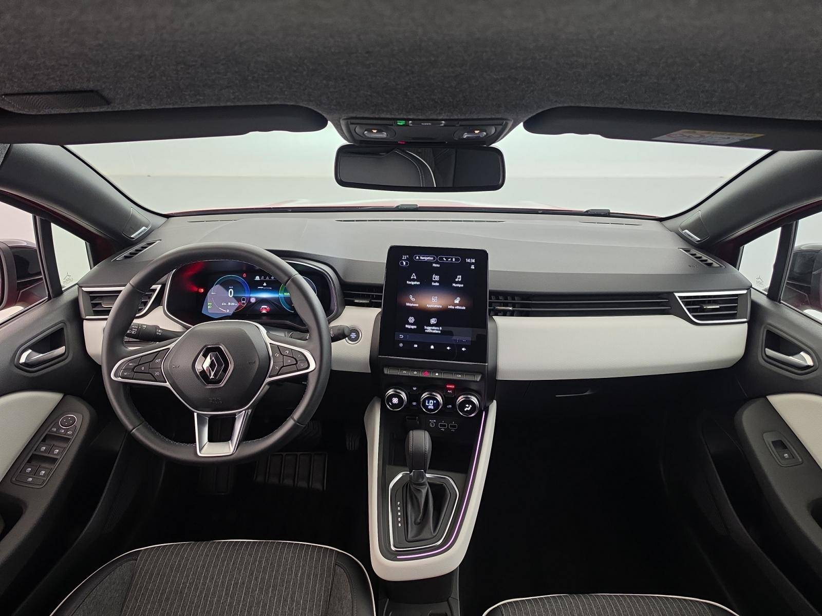 Vente en ligne Renault Clio 5 Clio E-Tech full hybrid 145 au prix de 17 490 €