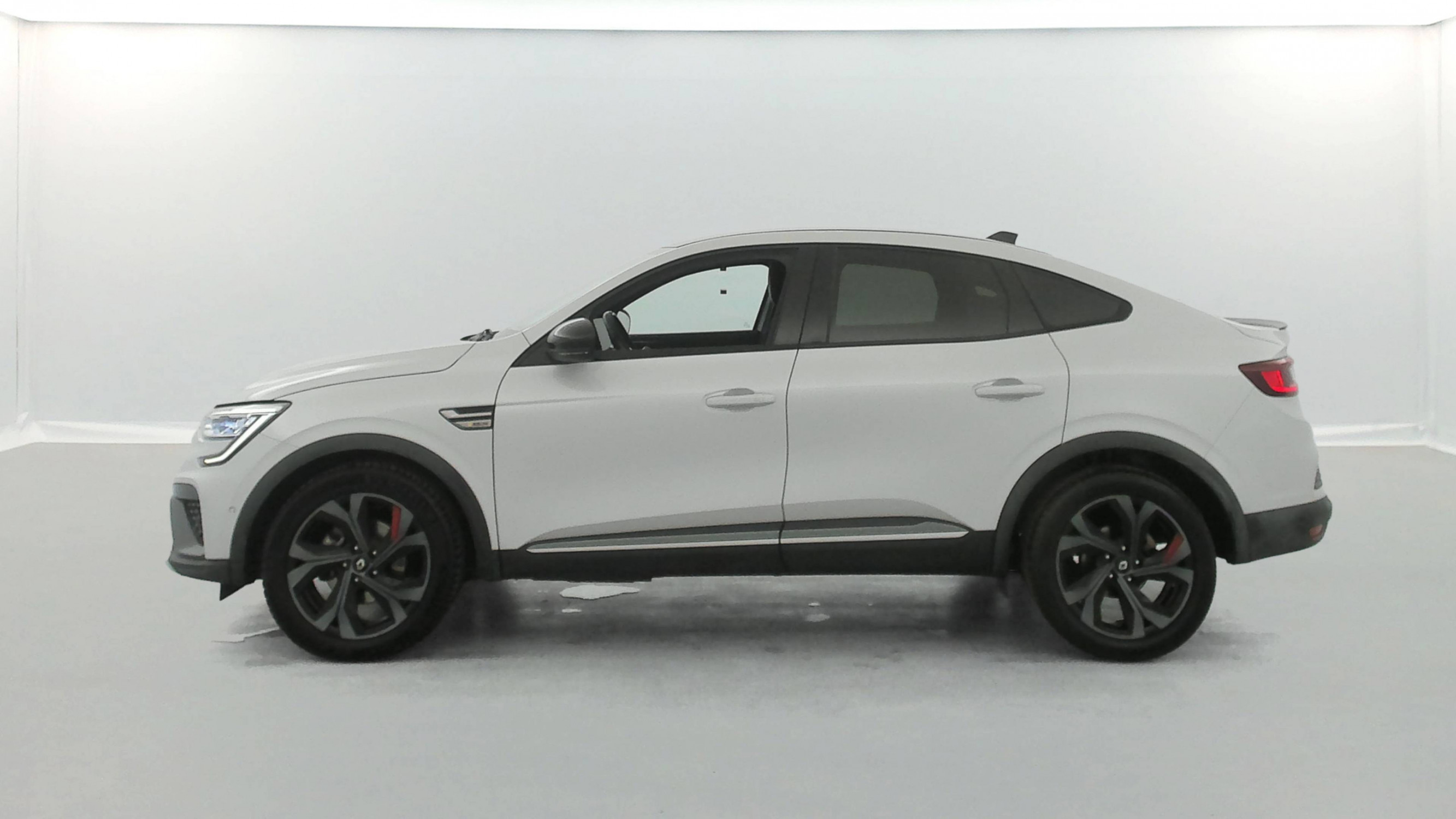 Renault Arkana  E-Tech 145 - 21B occasion de 2022 en vente à Pontivy