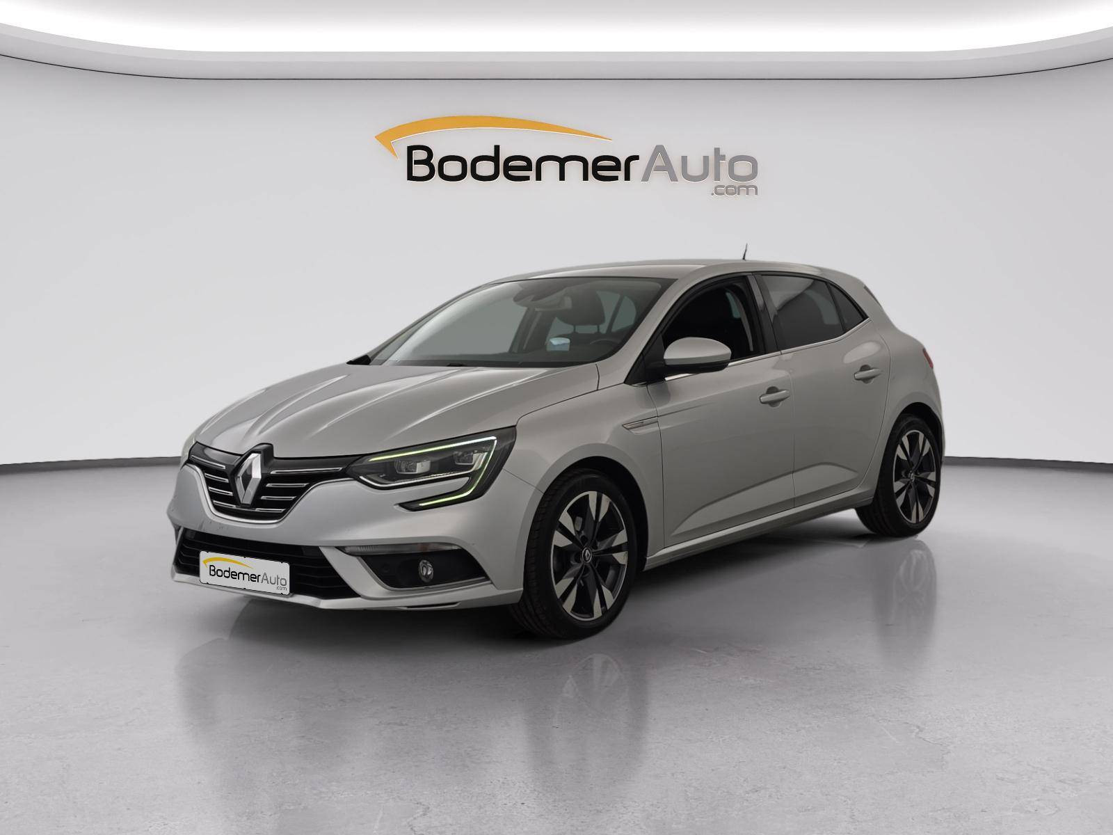 Renault Megane 4 Mégane IV Berline Blue dCi 115 EDC occasion de 2019 en vente à Pontivy