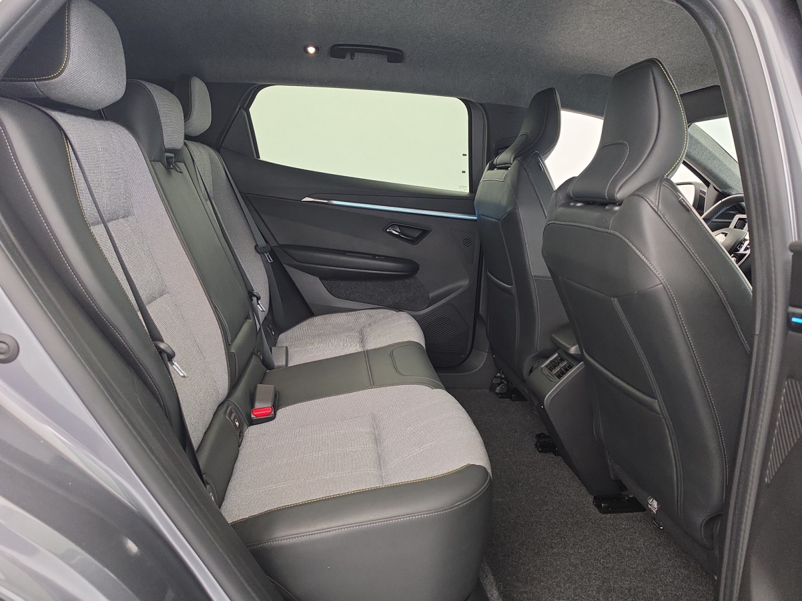 Vente en ligne Renault Scenic E-Tech Scenic E-Tech électrique 220 ch grande autonomie au prix de 28 990 €