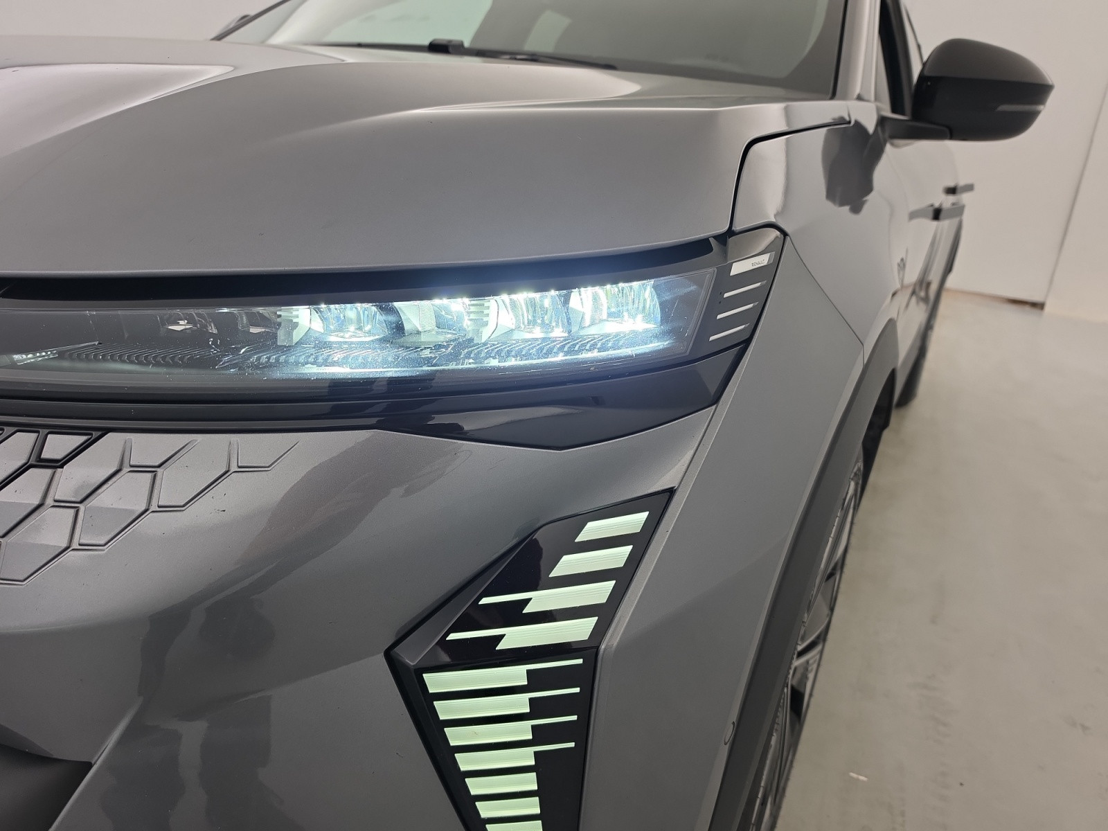 Vente en ligne Renault Scenic E-Tech Scenic E-Tech électrique 220 ch grande autonomie au prix de 28 990 €