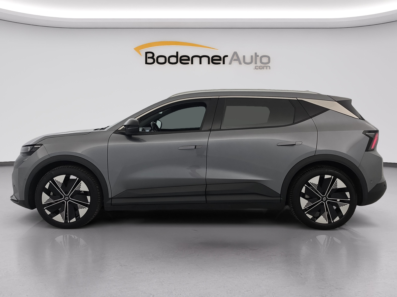 Vente en ligne Renault Scenic E-Tech Scenic E-Tech électrique 220 ch grande autonomie au prix de 28 990 €